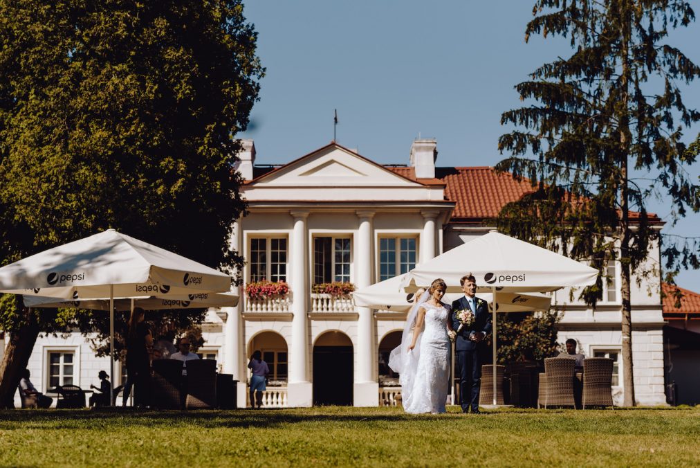 Blog 2 Ślub plenerowy w pałacu zegrzyńskim nad Zalewem Zegrzyńskim
